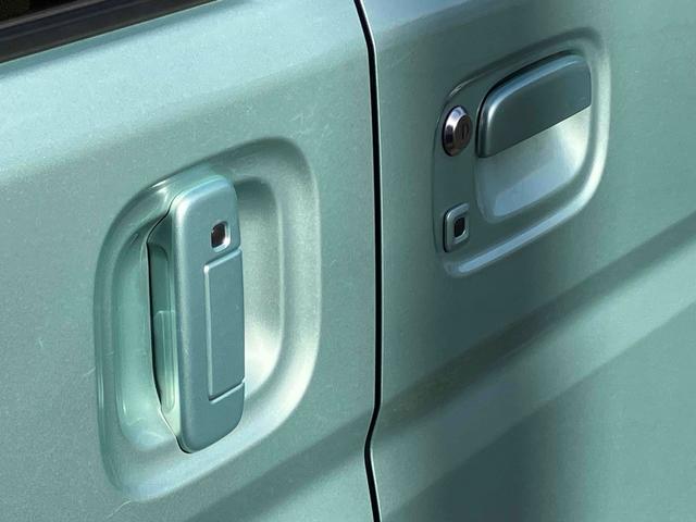 エブリイワゴン ＰＺターボスペシャル　レンタカーアップ　ＥＴＣ　バックカメラ　両側電動スライドドア　ナビ　ＴＶ　衝突被害軽減システム　オートライト　ＨＩＤ　スマートキー　電動格納ミラー　ベンチシート　ＡＴ　盗難防止システム　ＡＢＳ　ＥＳＣ（15枚目）