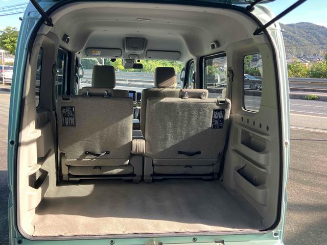 エブリイワゴン ＰＺターボスペシャル　レンタカーアップ　ＥＴＣ　バックカメラ　両側電動スライドドア　ナビ　ＴＶ　衝突被害軽減システム　オートライト　ＨＩＤ　スマートキー　電動格納ミラー　ベンチシート　ＡＴ　盗難防止システム　ＡＢＳ　ＥＳＣ（22枚目）