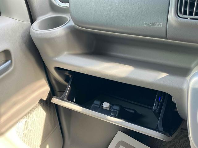 エブリイワゴン ＰＺターボスペシャル　レンタカーアップ　ＥＴＣ　バックカメラ　両側電動スライドドア　ナビ　ＴＶ　衝突被害軽減システム　オートライト　ＨＩＤ　スマートキー　電動格納ミラー　ベンチシート　ＡＴ　盗難防止システム　ＡＢＳ　ＥＳＣ（49枚目）