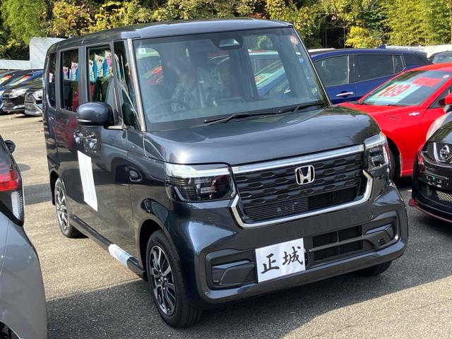 Ｎ－ＢＯＸカスタム ベースグレード　バックカメラ　両側スライド・片側電動　クリアランスソナー　オートクルーズコントロール　衝突被害軽減システム　オートライト　ＬＥＤヘッドランプ　スマートキー　アイドリングストップ　電動格納ミラー（12枚目）
