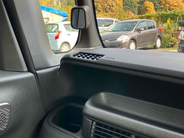 Ｎ－ＢＯＸカスタム ベースグレード　バックカメラ　両側スライド・片側電動　クリアランスソナー　オートクルーズコントロール　衝突被害軽減システム　オートライト　ＬＥＤヘッドランプ　スマートキー　アイドリングストップ　電動格納ミラー（35枚目）