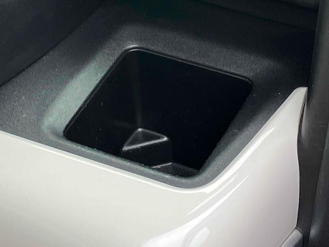 スペーシア ハイブリッドX 全周囲カメラ 両側電動スライドドア ナビ TV クリアランスソナー レーンアシスト 衝突被害軽減システム オートライト スマートキー アイドリングストップ 電動格納ミラー シートヒーター ベンチシート(43枚目)