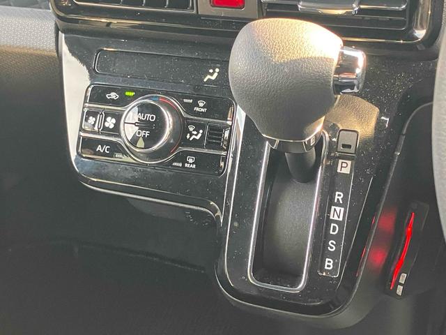 タント カスタムＸスタイルセレクション　バックカメラ　両側電動スライドドア　ナビ　ＴＶ　クリアランスソナー　レーンアシスト　衝突被害軽減システム　オートライト　ＬＥＤヘッドランプ　スマートキー　アイドリングストップ　電動格納ミラー（11枚目）