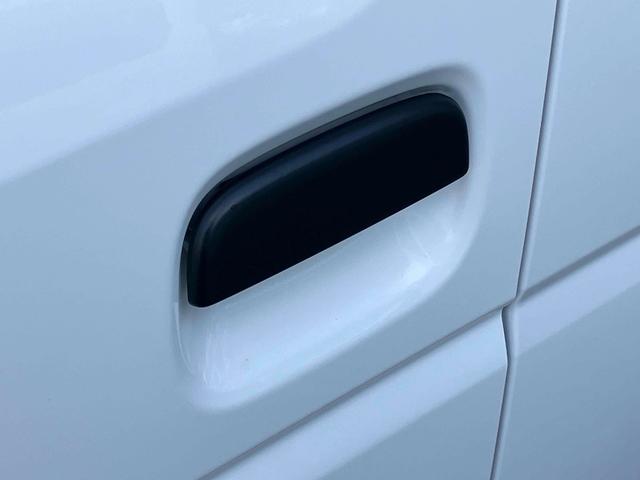 スーパーキャリイ 　ＡＴ　衝突被害軽減システム　クリアランスソナー　レーンアシスト　アイドリングストップ　オートライト　ＥＳＣ　エアコン　パワーステアリング　パワーウィンドウ（10枚目）