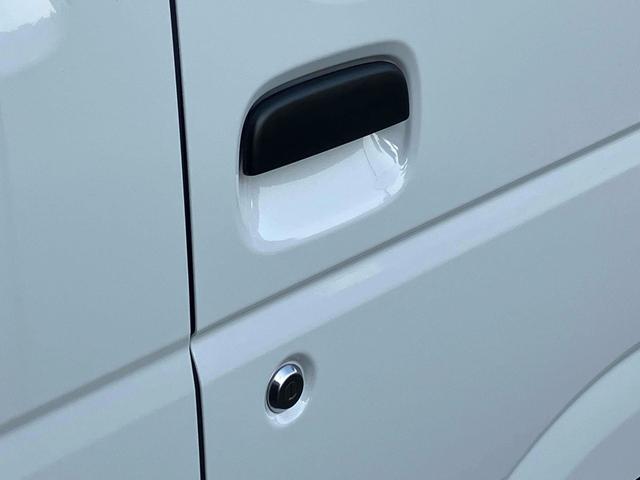 スーパーキャリイ 　ＡＴ　衝突被害軽減システム　クリアランスソナー　レーンアシスト　アイドリングストップ　オートライト　ＥＳＣ　エアコン　パワーステアリング　パワーウィンドウ（15枚目）