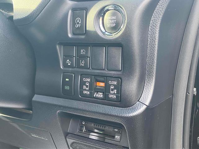 ヴォクシー ＺＳ　煌ＩＩ　ＥＴＣ　バックカメラ　ナビ　ＴＶ　クリアランスソナー　オートクルーズコントロール　レーンアシスト　衝突被害軽減システム　両側電動スライドドア　オートマチックハイビーム　オートライト　ＬＥＤヘッドランプ（8枚目）