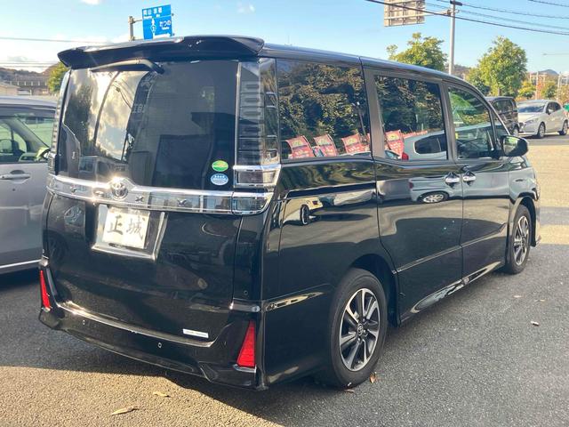 ヴォクシー ＺＳ　煌ＩＩ　ＥＴＣ　バックカメラ　ナビ　ＴＶ　クリアランスソナー　オートクルーズコントロール　レーンアシスト　衝突被害軽減システム　両側電動スライドドア　オートマチックハイビーム　オートライト　ＬＥＤヘッドランプ（15枚目）