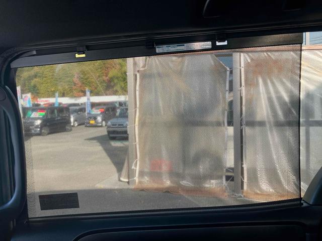 ヴォクシー ＺＳ　煌ＩＩ　ＥＴＣ　バックカメラ　ナビ　ＴＶ　クリアランスソナー　オートクルーズコントロール　レーンアシスト　衝突被害軽減システム　両側電動スライドドア　オートマチックハイビーム　オートライト　ＬＥＤヘッドランプ（41枚目）