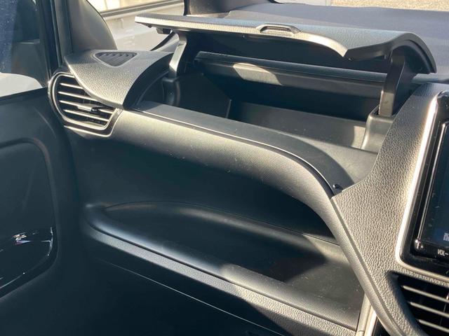 ヴォクシー ＺＳ　煌ＩＩ　ＥＴＣ　バックカメラ　ナビ　ＴＶ　クリアランスソナー　オートクルーズコントロール　レーンアシスト　衝突被害軽減システム　両側電動スライドドア　オートマチックハイビーム　オートライト　ＬＥＤヘッドランプ（52枚目）