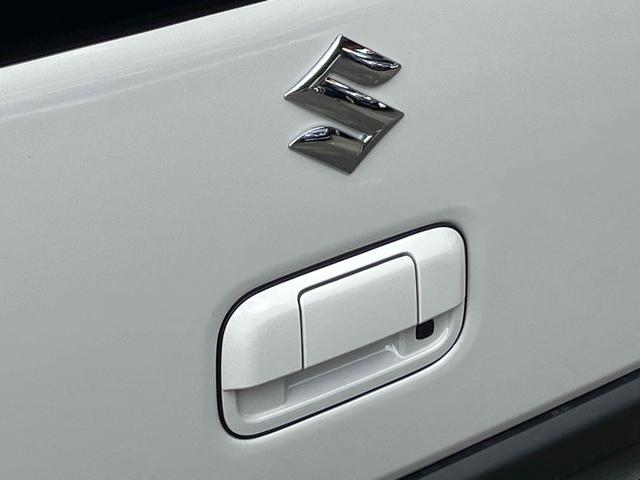 ハスラー タフワイルド　クリアランスソナー　オートクルーズコントロール　レーンアシスト　衝突被害軽減システム　オートライト　スマートキー　アイドリングストップ　電動格納ミラー　シートヒーター　ＣＶＴ　ＥＳＣ　ルーフレール（11枚目）