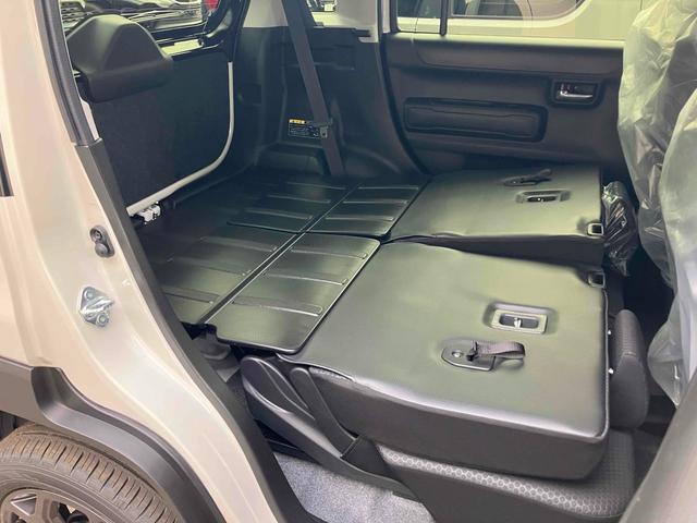 ハスラー タフワイルド　クリアランスソナー　オートクルーズコントロール　レーンアシスト　衝突被害軽減システム　オートライト　スマートキー　アイドリングストップ　電動格納ミラー　シートヒーター　ＣＶＴ　ＥＳＣ　ルーフレール（24枚目）