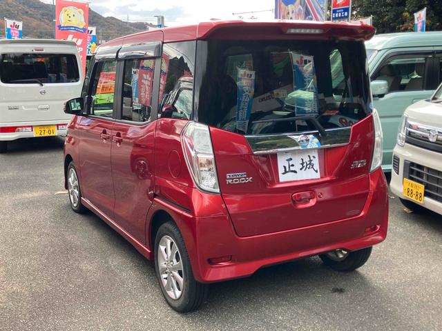 デイズルークス ハイウェイスター　Ｘターボ　福祉車輌　ＥＴＣ　全周囲カメラ　両側電動スライドドア　ナビ　ＴＶ　衝突被害軽減システム　オートマチックハイビーム　オートライト　ＬＥＤヘッドランプ　スマートキー　アイドリングストップ　電動格納ミラー（6枚目）