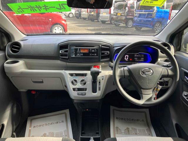 ミライース Ｘ　ＳＡＩＩＩ　ワンオーナー　禁煙車　ＥＴＣ　クリアランスソナー　衝突被害軽減システム　オートマチックハイビーム　ＬＥＤヘッドランプ　キーレスエントリー　アイドリングストップ　電動格納ミラー　ベンチシート　ＣＶＴ（2枚目）