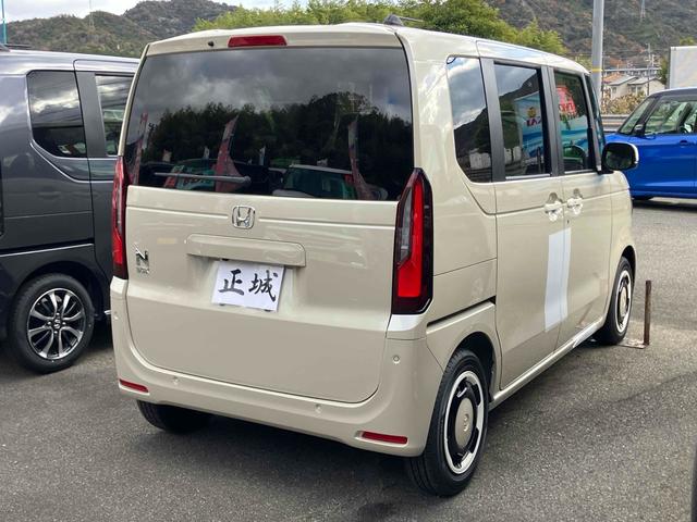 N-BOX ファッションスタイル 届け出済み未使用車 バックカメラ 両側スライド・片側電動 ナビ TV クリアランスソナー オートクルーズコントロール レーンアシスト 衝突被害軽減システム オートライト LEDヘッドランプ(4枚目)