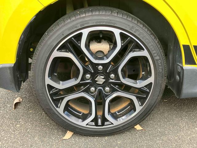 スイフトスポーツ 　ＥＴＣ　ナビ　ＴＶ　オートライト　スマートキー　電動格納ミラー　シートヒーター　ＭＴ　ＥＳＣ　ＣＤ　エアコン（12枚目）