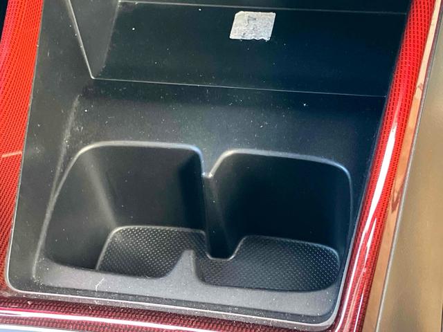 スイフトスポーツ 　ＥＴＣ　ナビ　ＴＶ　オートライト　スマートキー　電動格納ミラー　シートヒーター　ＭＴ　ＥＳＣ　ＣＤ　エアコン（39枚目）