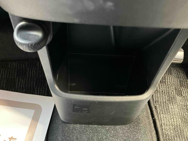 ムーヴ カスタム　Ｘリミテッド　ＳＡＩＩＩ　ドライブレコーダー　ＥＴＣ　バックカメラ　ナビ　ＴＶ　クリアランスソナー　衝突被害軽減システム　オートマチックハイビーム　オートライト　ＬＥＤヘッドランプ　スマートキー　アイドリングストップ（42枚目）