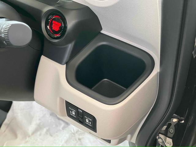 Ｎ－ＢＯＸ ベースグレード　届け出済み未使用車　バックカメラ　両側電動スライドドア　クリアランスソナー　オートクルーズコントロール　レーンアシスト　衝突被害軽減システム　オートライト　ＬＥＤヘッドランプ　スマートキー（36枚目）