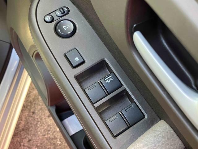 パワーウィンドウ付き☆運転席で全部の窓を開閉することが可能！！快適にドライブをお楽しみいただけます☆