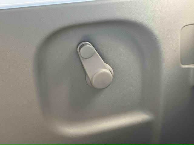 スクラム PC 4WD ワンオーナー AT 衝突被害軽減システム クリアランスソナー レーンアシスト 両側スライドドア アイドリングストップ 電動格納ミラー ESC エアコン パワーステアリング(32枚目)