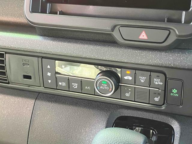 N-BOXカスタム コーディネートスタイル 4WD 届け出済み未使用車 バックカメラ 両側電動スライドドア クリアランスソナー オートクルーズコントロール レーンアシスト 衝突被害軽減システム オートライト LEDヘッドランプ スマートキー(4枚目)