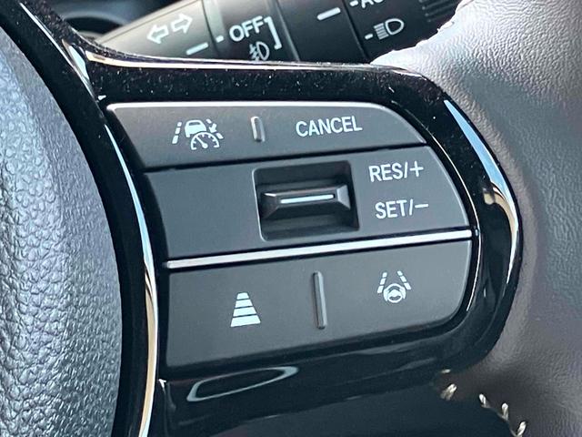 N-BOXカスタム コーディネートスタイル 4WD 届け出済み未使用車 バックカメラ 両側電動スライドドア クリアランスソナー オートクルーズコントロール レーンアシスト 衝突被害軽減システム オートライト LEDヘッドランプ スマートキー(8枚目)