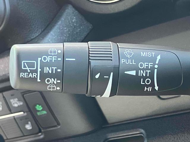 N-BOXカスタム コーディネートスタイル 4WD 届け出済み未使用車 バックカメラ 両側電動スライドドア クリアランスソナー オートクルーズコントロール レーンアシスト 衝突被害軽減システム オートライト LEDヘッドランプ スマートキー(9枚目)