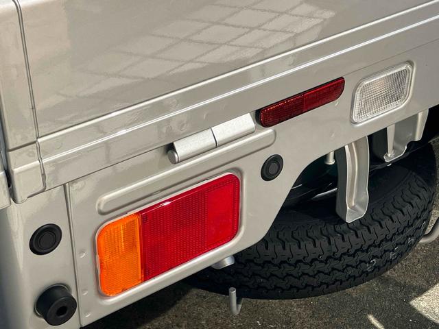 スーパーキャリイ L 4WD 届け出済み未使用車 軽トラック AT 衝突被害軽減システム クリアランスソナー レーンアシスト キーレスエントリー アイドリングストップ オートライト ESC エアコン パワーステアリング(10枚目)