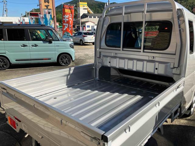 スーパーキャリイ L 4WD 届け出済み未使用車 軽トラック AT 衝突被害軽減システム クリアランスソナー レーンアシスト キーレスエントリー アイドリングストップ オートライト ESC エアコン パワーステアリング(20枚目)