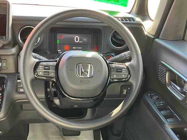 N-BOXカスタム ベースグレード 届け出済み未使用車 バックカメラ 両側電動スライドドア クリアランスソナー オートクルーズコントロール レーンアシスト 衝突被害軽減システム オートライト LEDヘッドランプ スマートキー(3枚目)