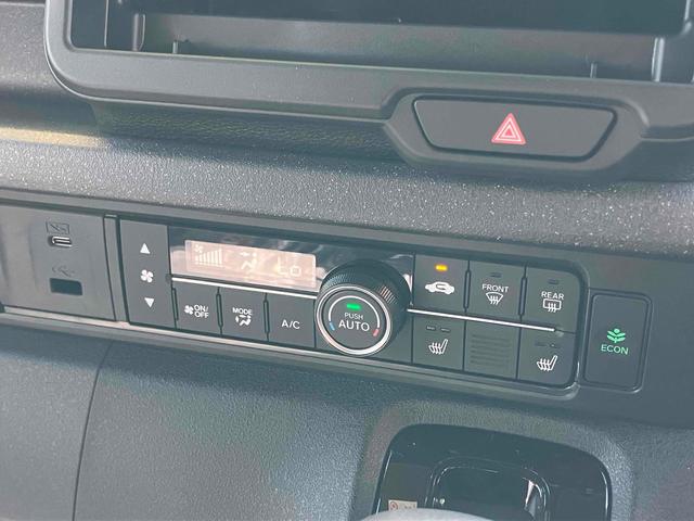 N-BOXカスタム ベースグレード 届け出済み未使用車 バックカメラ 両側電動スライドドア クリアランスソナー オートクルーズコントロール レーンアシスト 衝突被害軽減システム オートライト LEDヘッドランプ スマートキー(4枚目)