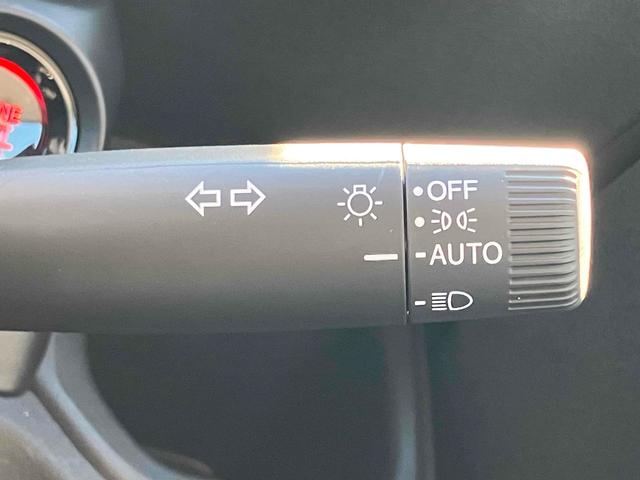 N-BOXカスタム ベースグレード 届け出済み未使用車 バックカメラ 両側電動スライドドア クリアランスソナー オートクルーズコントロール レーンアシスト 衝突被害軽減システム オートライト LEDヘッドランプ スマートキー(8枚目)