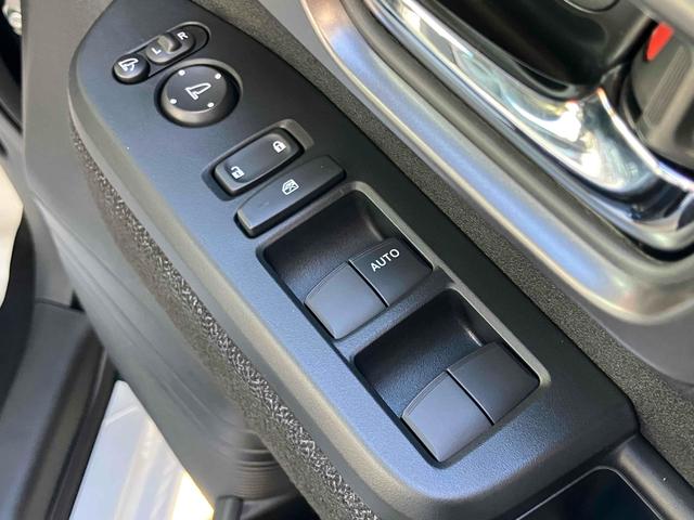 N-BOXカスタム ベースグレード 届け出済み未使用車 バックカメラ 両側電動スライドドア クリアランスソナー オートクルーズコントロール レーンアシスト 衝突被害軽減システム オートライト LEDヘッドランプ スマートキー(11枚目)