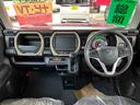 運転者にとっては日々使用することとなる運転席です。運転席が快適だと運転に集中することができますね。