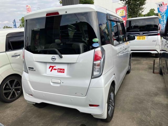 デイズルークス Ｘ　全周囲カメラ　両側スライド・片側電動　クリアランスソナー　衝突被害軽減システム　スマートキー　アイドリングストップ　電動格納ミラー　ベンチシート　ＣＶＴ　盗難防止システム　ＡＢＳ　ＥＳＣ　ＣＤ（14枚目）