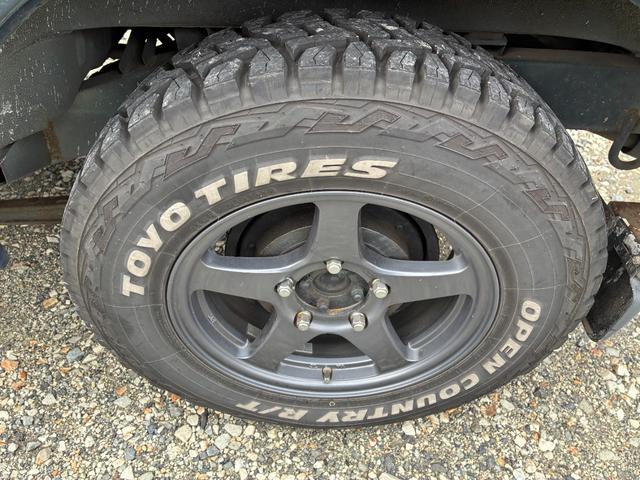 ジムニー ワイルドウインド　５速　５ＭＴ　アルミホイール　１８５／８５Ｒ１６　オープンカントリー　フォグランプ　エアコン　パワステ　ヘッドガスケット交換（12枚目）