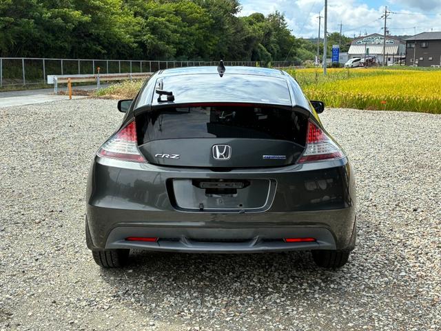 ＣＲ－Ｚ α　スマートキー　キーレス　ＥＴＣ　ナビ　地デジ　バックカメラ　エアコン　パワステ　クルーズコントロール　パドルシフト（7枚目）