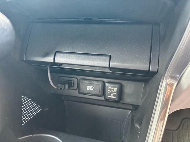 ＣＲ－Ｚ α　スマートキー　キーレス　ＥＴＣ　ナビ　地デジ　バックカメラ　エアコン　パワステ　クルーズコントロール　パドルシフト（23枚目）