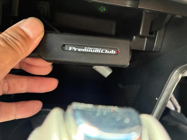 ＣＲ－Ｚ α　スマートキー　キーレス　ＥＴＣ　ナビ　地デジ　バックカメラ　エアコン　パワステ　クルーズコントロール　パドルシフト（34枚目）
