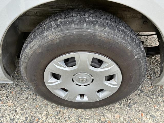 ハイエースバン ロングワイドスーパーＧＬ　ルーフエアコン　ベッド　車中泊仕様　アルミコンテナ６個　ＥＴＣ　ナビ　バックカメラ　内装ウッド仕上げ（14枚目）