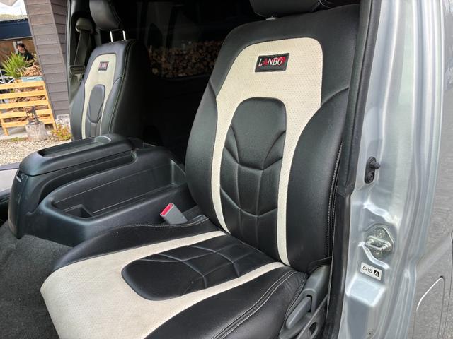 ハイエースバン ロングワイドスーパーＧＬ　ルーフエアコン　ベッド　車中泊仕様　アルミコンテナ６個　ＥＴＣ　ナビ　バックカメラ　内装ウッド仕上げ（30枚目）