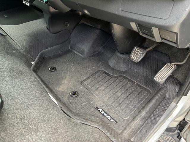 ハイエースバン ロングワイドスーパーＧＬ　ルーフエアコン　ベッド　車中泊仕様　アルミコンテナ６個　ＥＴＣ　ナビ　バックカメラ　内装ウッド仕上げ（34枚目）