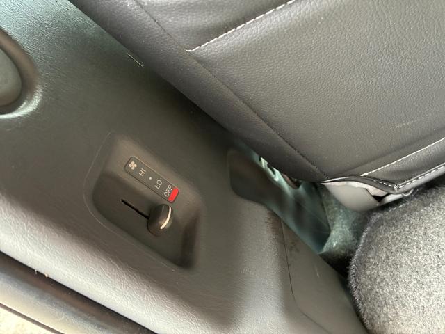 ハイエースバン ロングワイドスーパーＧＬ　ルーフエアコン　ベッド　車中泊仕様　アルミコンテナ６個　ＥＴＣ　ナビ　バックカメラ　内装ウッド仕上げ（41枚目）