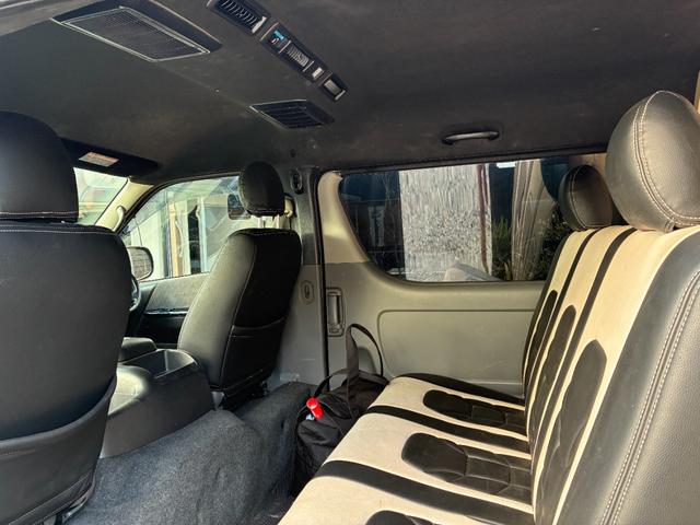 ハイエースバン ロングワイドスーパーＧＬ　ルーフエアコン　ベッド　車中泊仕様　アルミコンテナ６個　ＥＴＣ　ナビ　バックカメラ　内装ウッド仕上げ（57枚目）