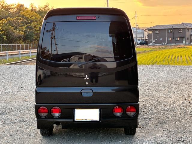 タウンボックス Ｍ２　三菱純正エアロ　ターボ　オートマ　エアコン　パワステ　パワーウィンド（7枚目）