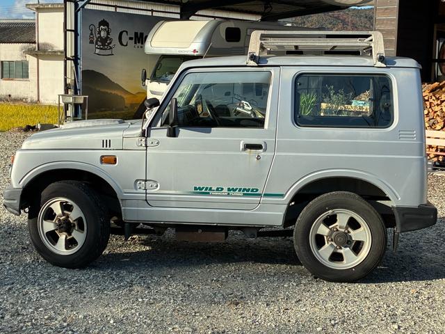 ジムニー ワイルドウインド　４ＷＤ　オートマ　エアコン　パワステ　ルーフキャリア　フォグランプ（8枚目）