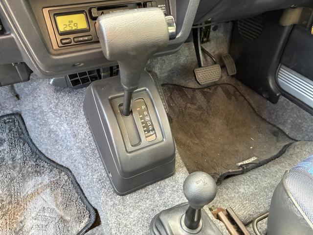 ジムニー ワイルドウインド　４ＷＤ　オートマ　エアコン　パワステ　ルーフキャリア　フォグランプ（19枚目）