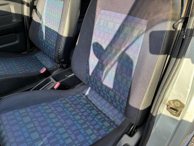 ジムニー ワイルドウインド　４ＷＤ　オートマ　エアコン　パワステ　ルーフキャリア　フォグランプ（29枚目）