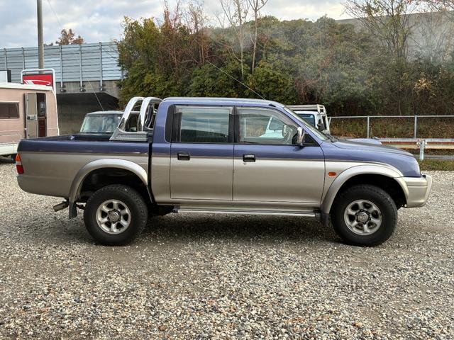 ストラーダ ベースグレード　ピックアップトラック　ロールバー　エアコン　パワステ　パワーウィンド（6枚目）