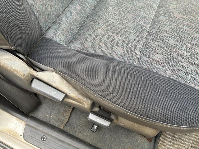 ストラーダ ベースグレード　ピックアップトラック　ロールバー　エアコン　パワステ　パワーウィンド（18枚目）